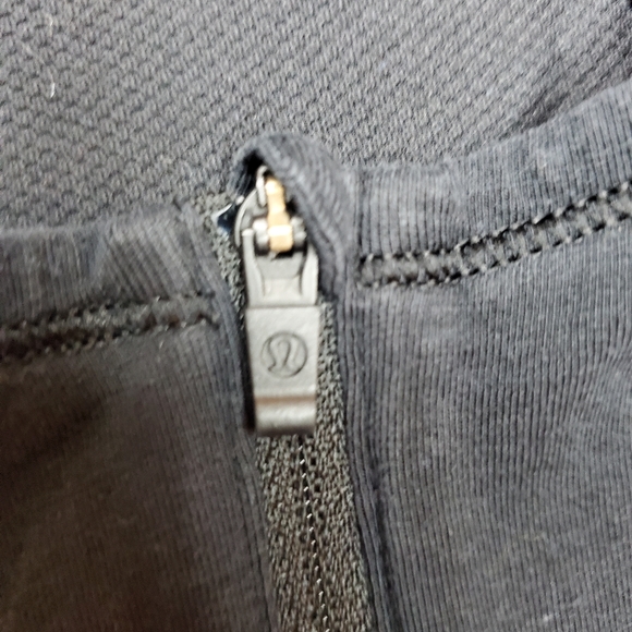 Lululemon Athletic Light Weight Half Zip Long Sleeve - Picture 3 of 8